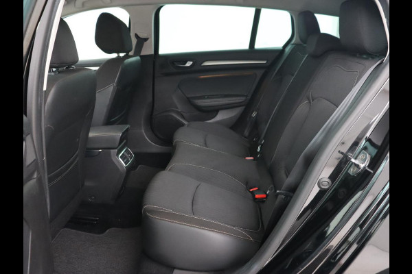 Renault Mégane 1.3 TCe Limited | Automaat | Camera | Carplay | Navigatie | Keyless | Climate control | Bluetooth | 17'' | Cruise control