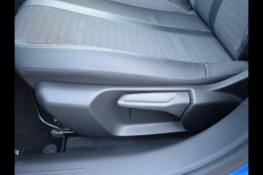 Peugeot 208 1.2 PureTech Allure 100 PK | AUTOMAAT | PANORAMADAK | NAVI | CLIMATE CONTROL | CRUISE CONTROL | 33.562 KM