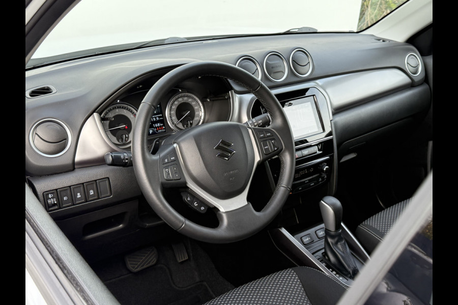 Suzuki Vitara 1.0 Boosterjet Select | Trekhaak | Navi | Camera | Clima | DAB+