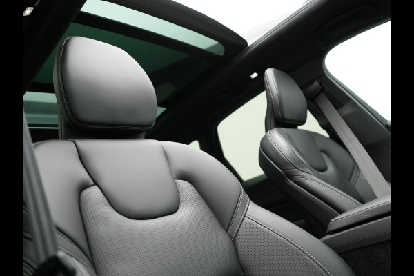 Volvo XC60 T6 Plug in Hybrid LONG RANGE AWD R-Design 350pk Dealer O.H. PHEV | Panodak | 360 Camera | Luxe Lederen Sportstoelen Memory & Ventilatie | 21" L.M | Google Maps | Keyless | Verwarmde Stoelen & Stuur | Virtual |  DAB |