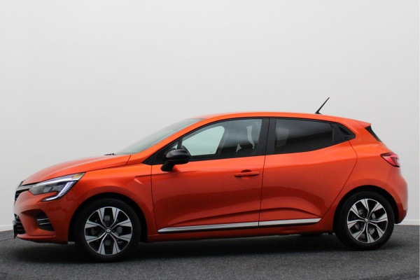 Renault Clio 1.6 E-Tech Hybrid 145 Evolution Airco, Camera, Apple Carplay, Cruise, Elektrisch Pakket, LED, PDC, 16''