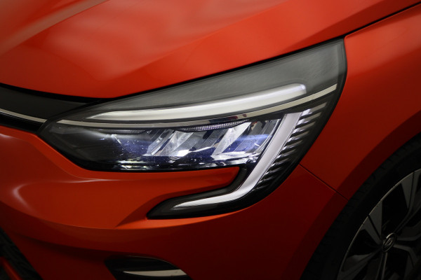 Renault Clio 1.6 E-Tech Hybrid 145 Evolution Airco, Camera, Apple Carplay, Cruise, Elektrisch Pakket, LED, PDC, 16''