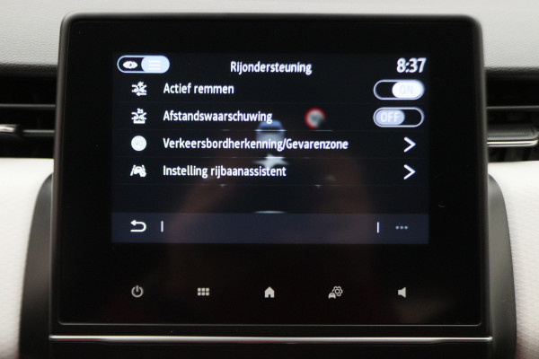 Renault Clio 1.6 E-Tech Hybrid 145 Evolution Airco, Camera, Apple Carplay, Cruise, Elektrisch Pakket, LED, PDC, 16''