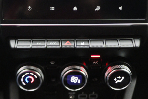 Renault Clio 1.6 E-Tech Hybrid 145 Evolution Airco, Camera, Apple Carplay, Cruise, Elektrisch Pakket, LED, PDC, 16''