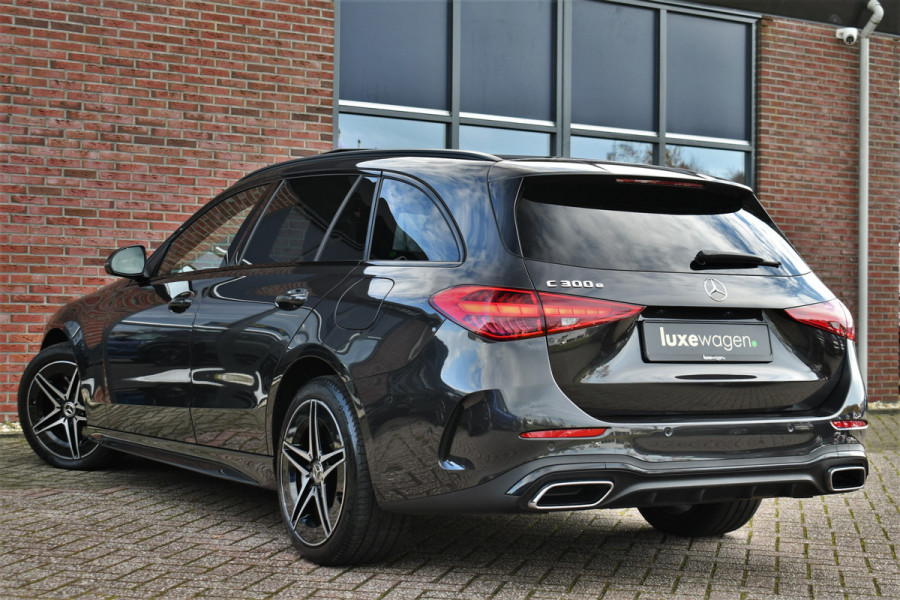 Mercedes-Benz C-Klasse Estate 300 e AMG Pano 360-camera Night-pakket