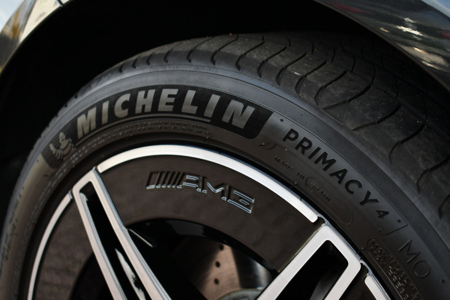 Mercedes-Benz C-Klasse Estate 300 e AMG Pano 360-camera Night-pakket