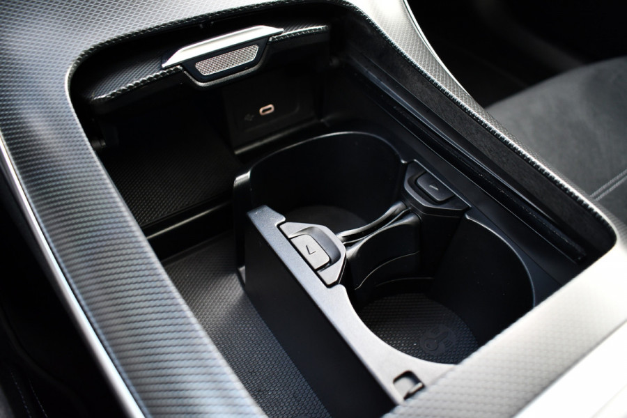 Mercedes-Benz C-Klasse Estate 300 e AMG Pano 360-camera Night-pakket