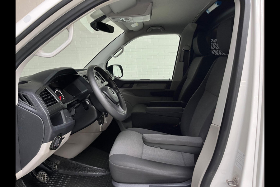 Volkswagen Transporter SERVICEWAGEN 2.0 TDI 100pk euro6 L1H1 Highline SORTIMO INRICHTING ,V230 OMVORMER, Trekhaak, RIJKLAARPRIJS