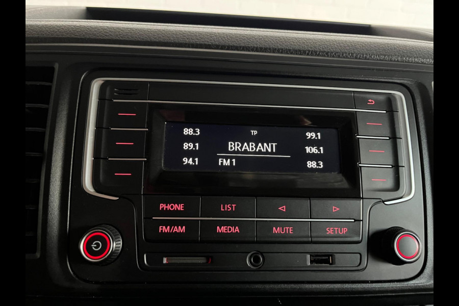 Volkswagen Transporter SERVICEWAGEN 2.0 TDI 100pk euro6 L1H1 Highline SORTIMO INRICHTING ,V230 OMVORMER, Trekhaak, RIJKLAARPRIJS