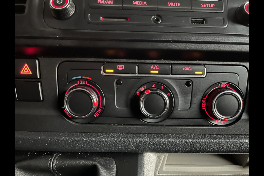 Volkswagen Transporter SERVICEWAGEN 2.0 TDI 100pk euro6 L1H1 Highline SORTIMO INRICHTING ,V230 OMVORMER, Trekhaak, RIJKLAARPRIJS