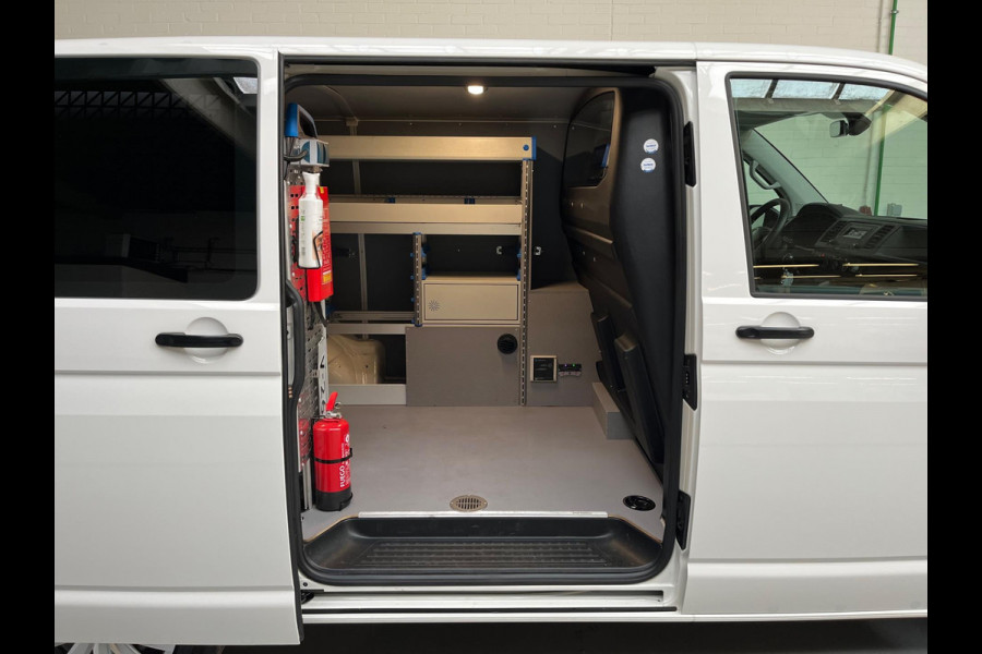 Volkswagen Transporter SERVICEWAGEN 2.0 TDI 100pk euro6 L1H1 Highline SORTIMO INRICHTING ,V230 OMVORMER, Trekhaak, RIJKLAARPRIJS