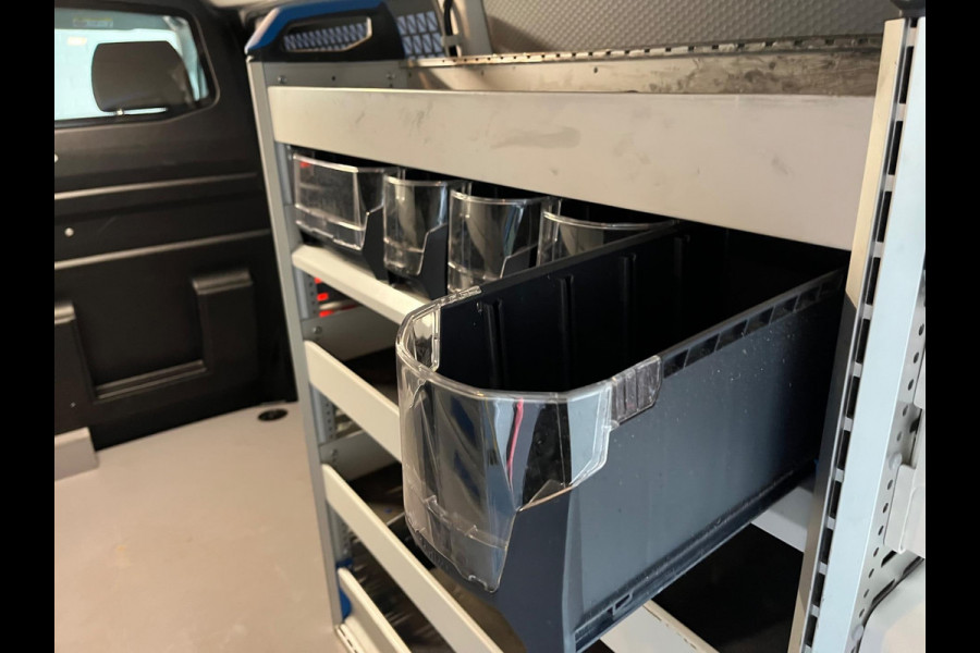 Volkswagen Transporter SERVICEWAGEN 2.0 TDI 100pk euro6 L1H1 Highline SORTIMO INRICHTING ,V230 OMVORMER, Trekhaak, RIJKLAARPRIJS