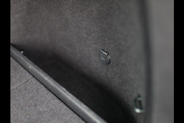 Volkswagen GOLF Variant 1.5 TSI Highline Business R -Line | Keyless | Massage | Trekhaak | Stoelverw. | PDC