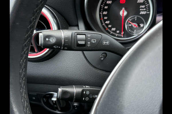 Mercedes-Benz CLA-Klasse Shooting Brake 220 4MATIC AMG-Line | Navi | CarPlay | Night Pakket | Elek. Achterklep | 18 inch