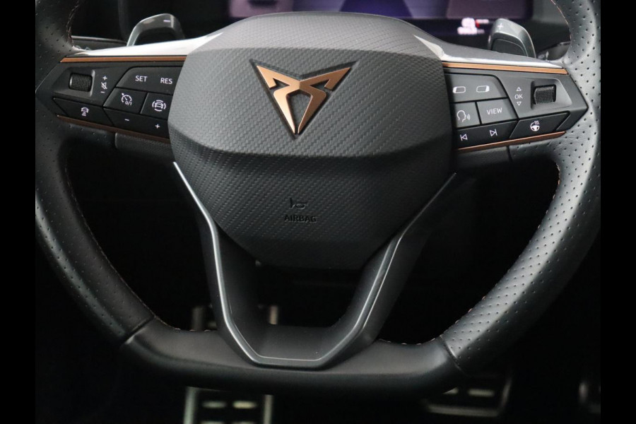 CUPRA Formentor 1.4 eHybrid VZ | 245pk | Stoelverwarming | Camera | Adaptive cruise | Sfeerverlichting | Navigatie | Keyless | 19'' | Stuurverwarming | Full LED | Sportstoelen | PHEV | Plug In