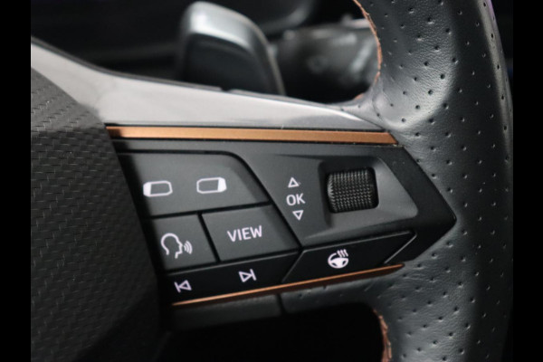 CUPRA Formentor 1.4 eHybrid VZ | 245pk | Stoelverwarming | Camera | Adaptive cruise | Sfeerverlichting | Navigatie | Keyless | 19'' | Stuurverwarming | Full LED | Sportstoelen | PHEV | Plug In