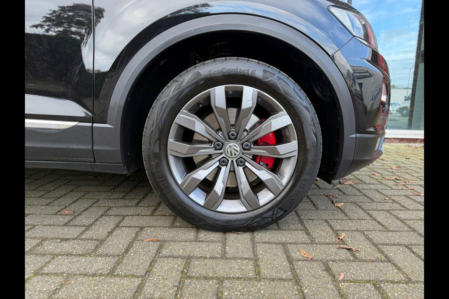 Volkswagen T-Roc 1.5 TSI Sport - Automaat - Pano/schuifdak - Navi - Parkeerhulp