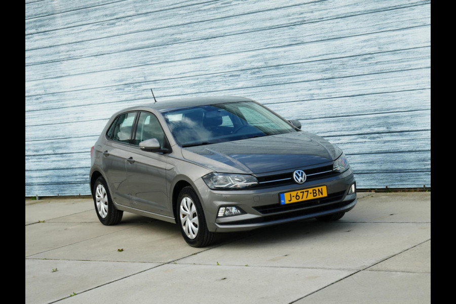 Volkswagen Polo 1.0 TSI Parkeersensor Carplay Navi Adapt Cru