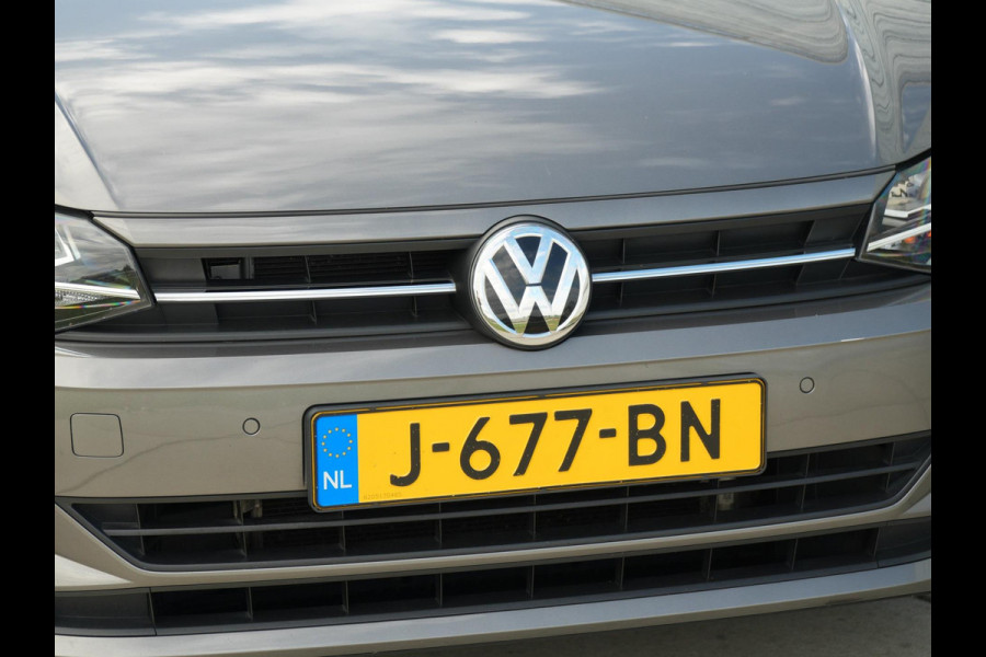 Volkswagen Polo 1.0 TSI Parkeersensor Carplay Navi Adapt Cru