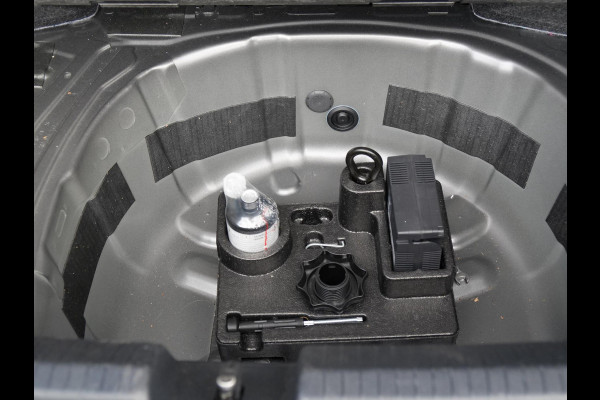 Volkswagen Polo 1.0 TSI Parkeersensor Carplay Navi Adapt Cru