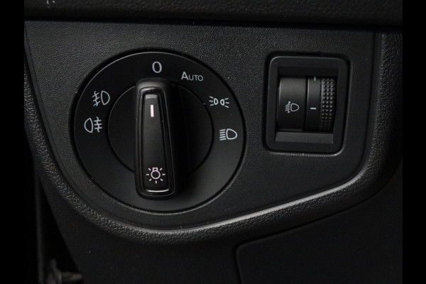 Volkswagen Polo 1.0 TSI Parkeersensor Carplay Navi Adapt Cru