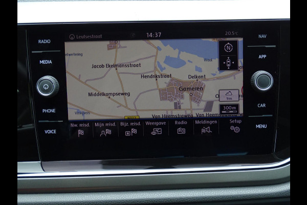 Volkswagen Polo 1.0 TSI Parkeersensor Carplay Navi Adapt Cru