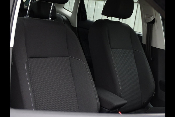 Volkswagen Polo 1.0 TSI Parkeersensor Carplay Navi Adapt Cru
