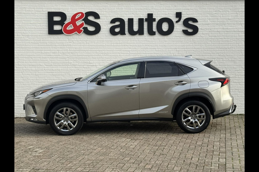 Lexus NX 300h AWD Luxury Line Trekhaak DAB Camera Navigatie Led Lane assist