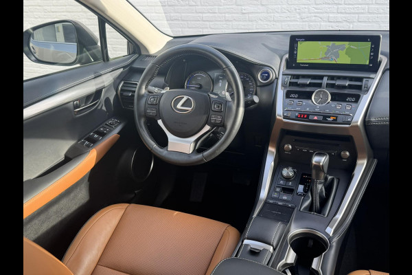 Lexus NX 300h AWD Luxury Line Trekhaak DAB Camera Navigatie Led Lane assist