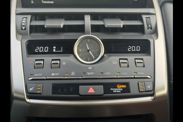Lexus NX 300h AWD Luxury Line Trekhaak DAB Camera Navigatie Led Lane assist