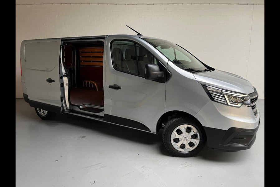 Renault Trafic 2.0 dCi 110pk euro6 T30 L2H1 Comfort 3Persoons, Airco, CruiseControl, Trekhaak, RIJKLAARPRIJS! NEDERLANDSE BUS!