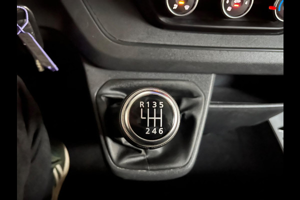 Renault Trafic 2.0 dCi 110pk euro6 T30 L2H1 Comfort 3Persoons, Airco, CruiseControl, Trekhaak, RIJKLAARPRIJS! NEDERLANDSE BUS!