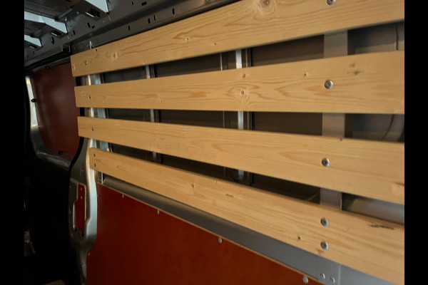 Renault Trafic 2.0 dCi 110pk euro6 T30 L2H1 Comfort 3Persoons, Airco, CruiseControl, Trekhaak, RIJKLAARPRIJS! NEDERLANDSE BUS!