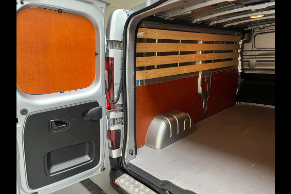 Renault Trafic 2.0 dCi 110pk euro6 T30 L2H1 Comfort 3Persoons, Airco, CruiseControl, Trekhaak, RIJKLAARPRIJS! NEDERLANDSE BUS!