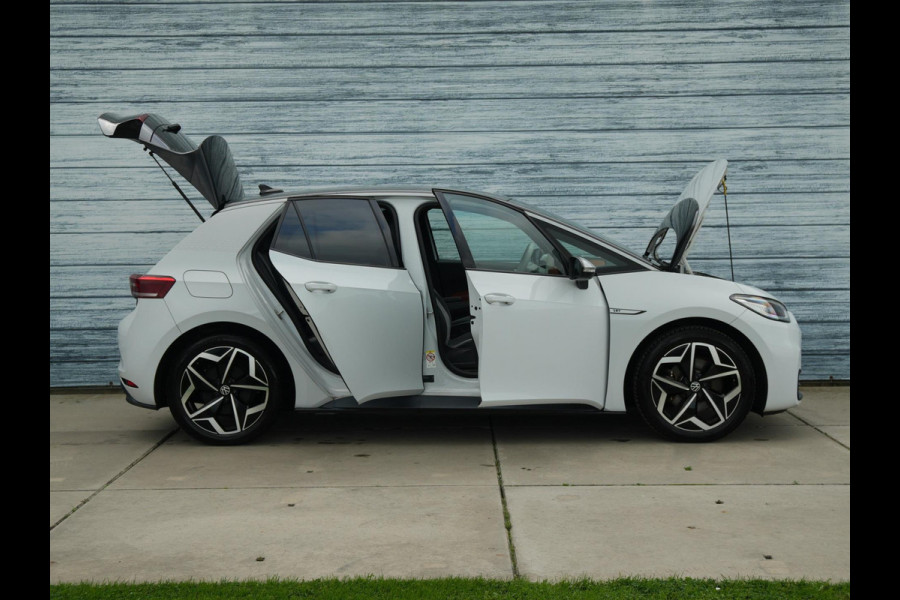 Volkswagen ID.3 First Plus 58 kWh Cam Carplay Adapt SOh 92.8