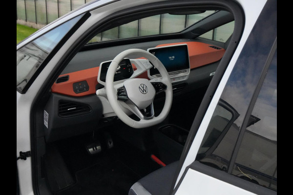 Volkswagen ID.3 First Plus 58 kWh Cam Carplay Adapt SOh 92.8