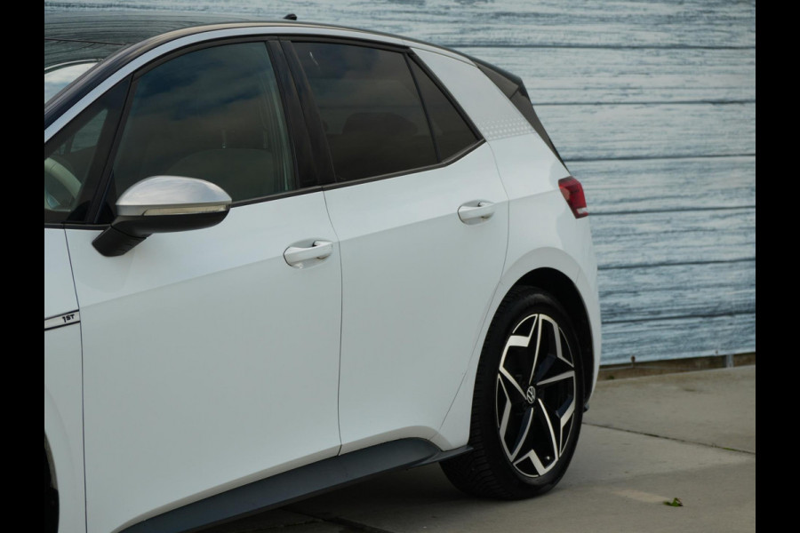 Volkswagen ID.3 First Plus 58 kWh Cam Carplay Adapt SOh 92.8
