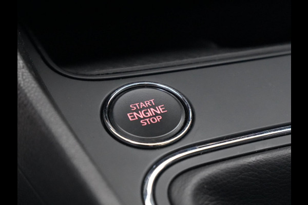 Seat Leon 1.0 TSI Ultimate Edition Camera Carplay Navi