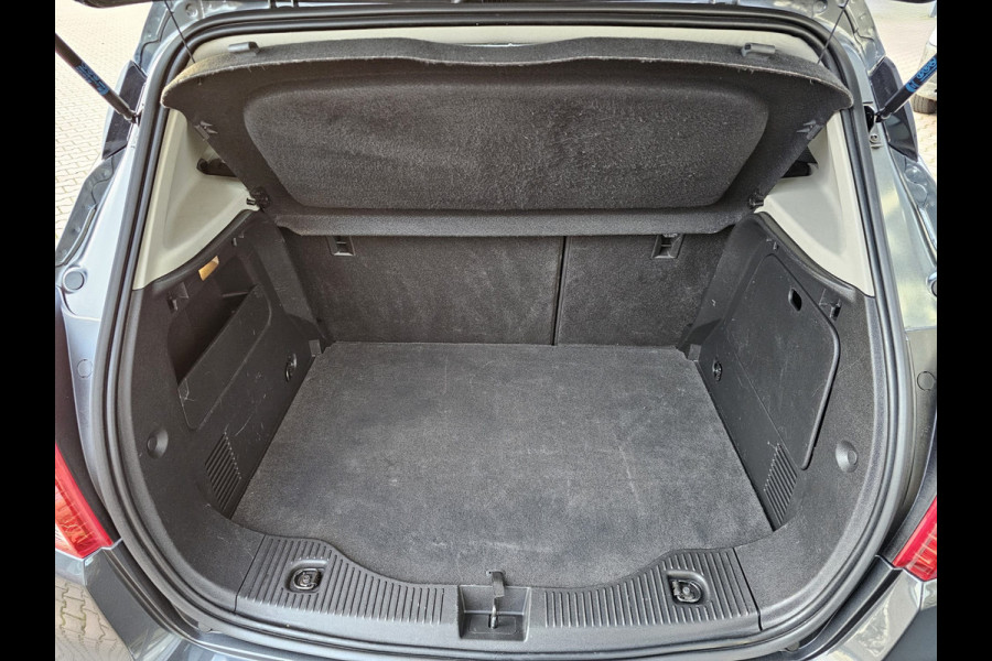 Opel Mokka X 1.4 Turbo Edition | Automaat | Trekhaak | Navi | Stoelverwarming | Camera |