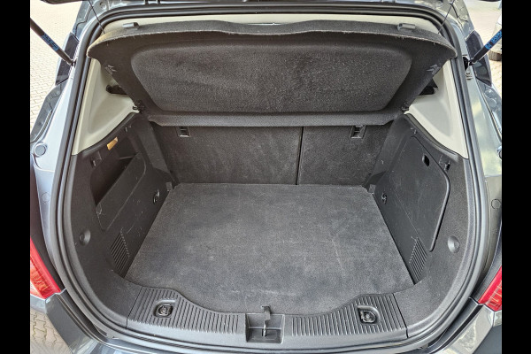 Opel Mokka X 1.4 Turbo Edition | Automaat | Trekhaak | Navi | Stoelverwarming | Camera |