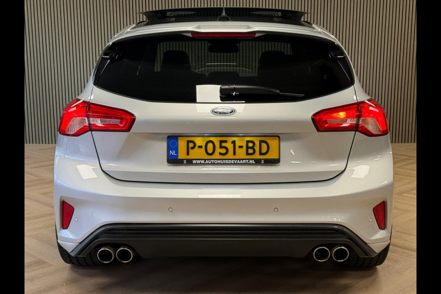 Ford Focus 1.0 EcoBoost ST Line PANO NAVI PDC LED B&O SOUND KEYLESS PDC V+A