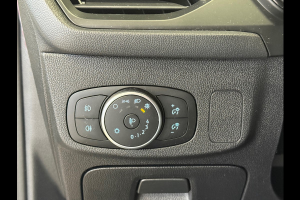 Ford Focus 1.0 EcoBoost ST Line PANO NAVI PDC LED B&O SOUND KEYLESS PDC V+A