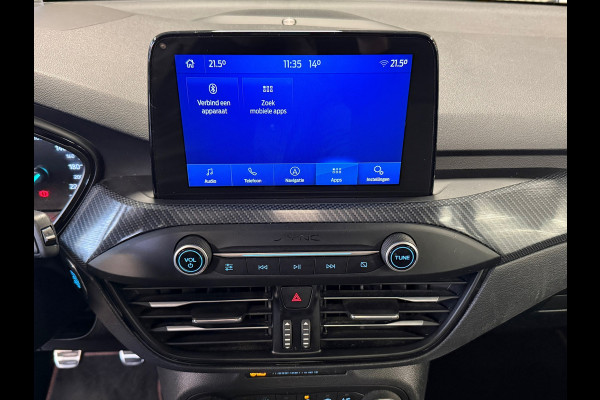 Ford Focus 1.0 EcoBoost ST Line PANO NAVI PDC LED B&O SOUND KEYLESS PDC V+A