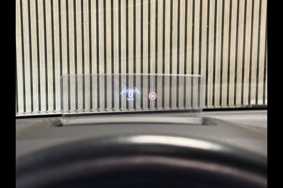 Ford Focus 1.0 EcoBoost ST Line PANO NAVI PDC LED B&O SOUND KEYLESS PDC V+A