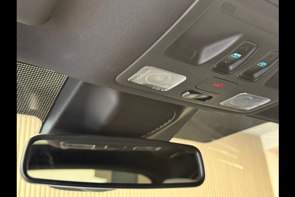 Ford Focus 1.0 EcoBoost ST Line PANO NAVI PDC LED B&O SOUND KEYLESS PDC V+A