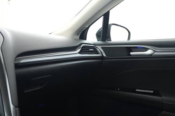 Ford Mondeo Wagon 1.5 Titanium Automaat, Adaptive, Navigatie, Climate,
