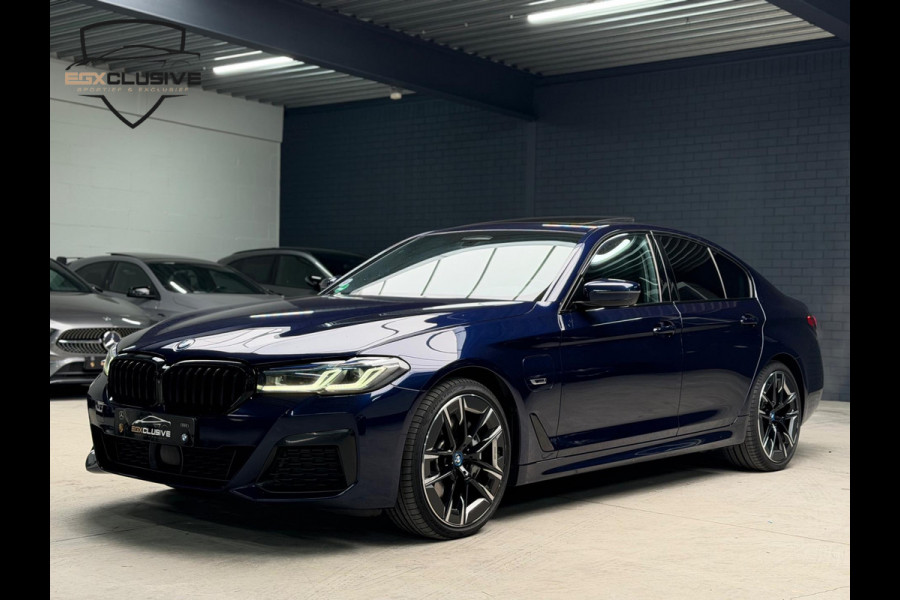BMW 5 Serie 545e xDrive Business Edition Plus B&W/Pano/Laser
