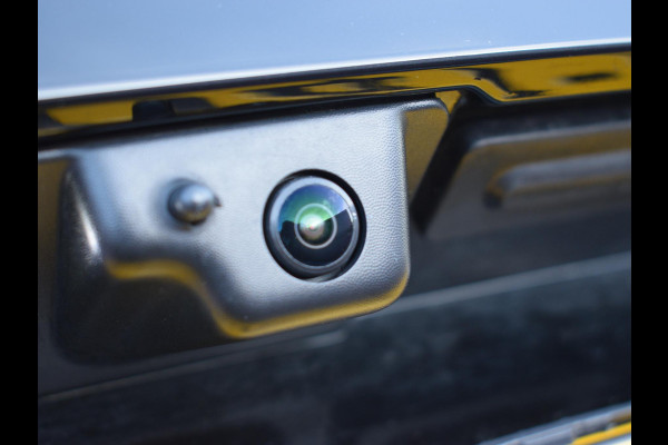 Peugeot 308 SW 1.2 PureTech Allure 130 PK | AUTOMAAT | TREKHAAK | PARKEERSENSOREN MET CAMERA | NAVI | CLIMATE CONTROL | 28.679 KM