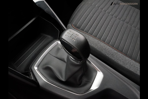 Peugeot 208 1.2 PureTech Active-Pack Luxe (APPLE CARPLAY,LED VERLICHTING,PARKEERSENSOREN,COMFORT-STOELEN,CLIMATE,CRUISE,LM-VELGEN)