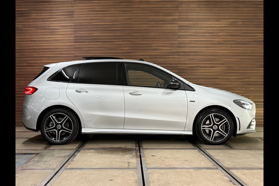 Mercedes-Benz B-Klasse 250 e Bus. Solution AMG Limited | Pano | Elektr stoelen + memory | Sfeer | Widescreen | LED Matrix | Camera